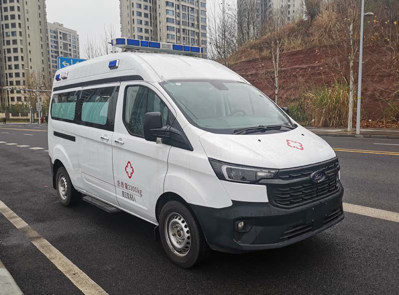 XLG5031XJHZ60救護(hù)車