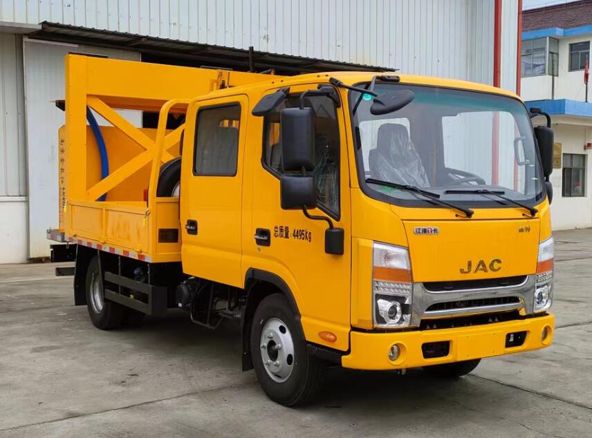 路鑫牌NJJ5041TFZ6防撞緩沖車