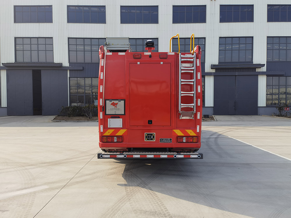 中卓時代牌ZXF5390GXFGY200/HT6供液消防車公告圖片