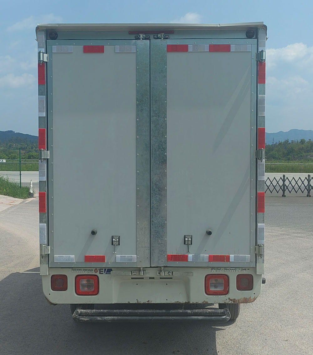 福田牌BJ5030XXYEV73純電動(dòng)廂式運(yùn)輸車公告圖片