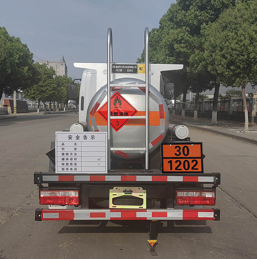 專力牌ZLC5045GJYEC6加油車公告圖片