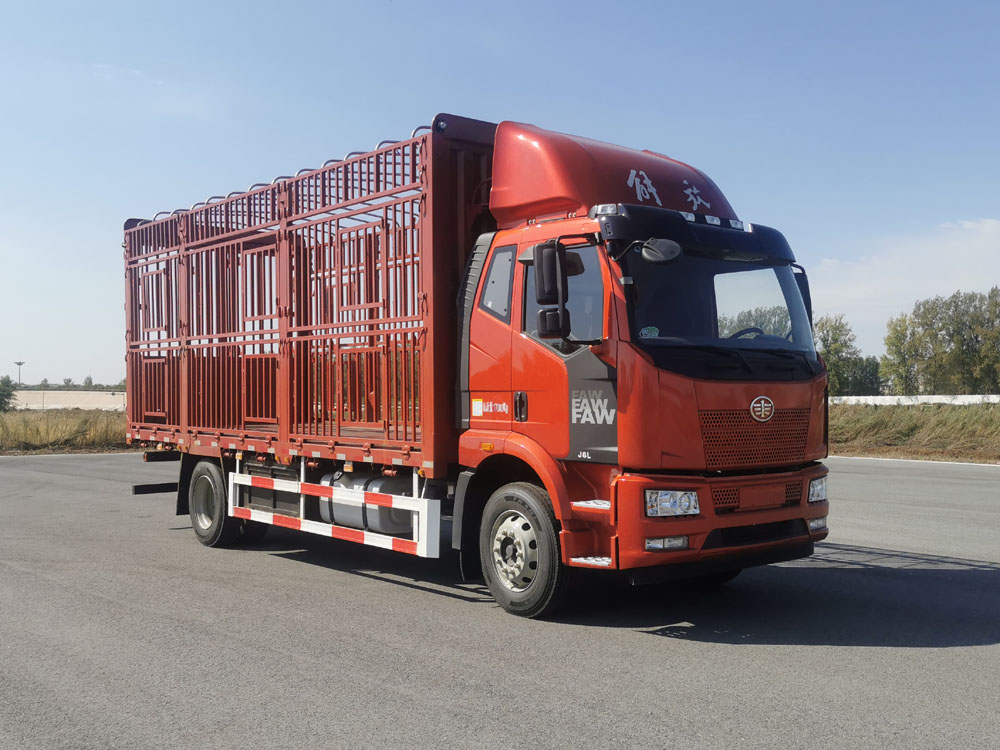 CA5181CCQP62K1L4A2E6型畜禽運輸車圖片