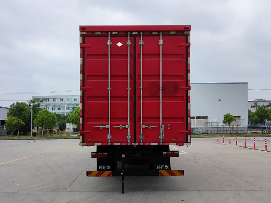 江淮牌HFC5181XYKP2N3A70S翼開啟廂式車公告圖片