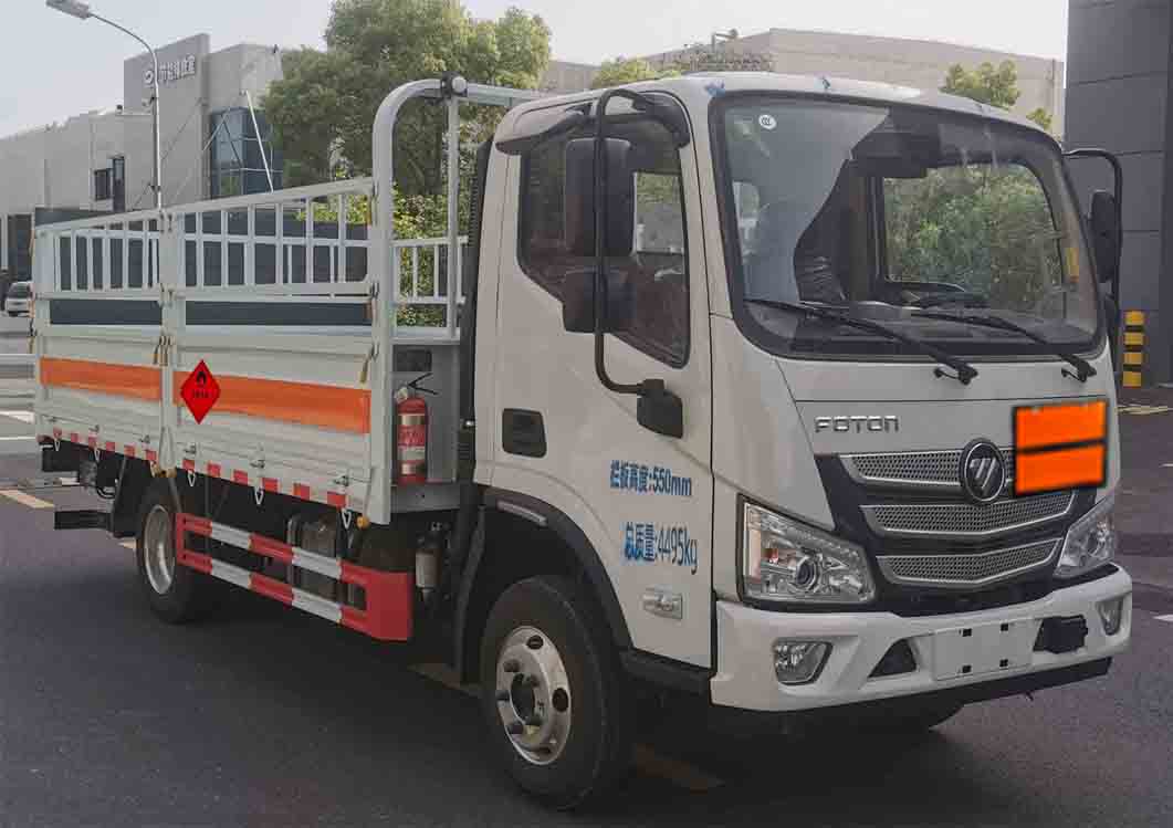 襄鑫鼎牌XDV5040TQPBJ6氣瓶運輸車