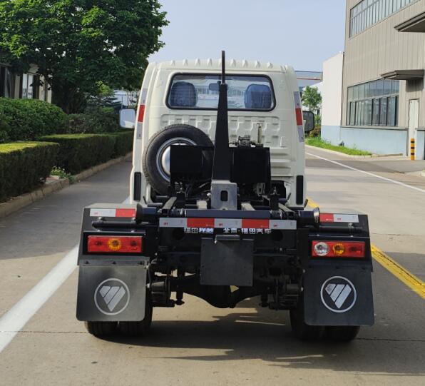 福田牌BJ5031ZXX5JV4-61車廂可卸式垃圾車公告圖片