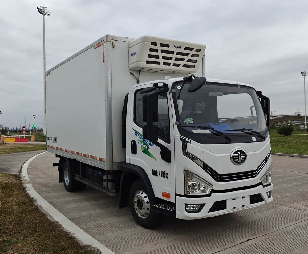 解放牌CA5045XLCP40K51L2E6PHEVA84插電式混合動力冷藏車