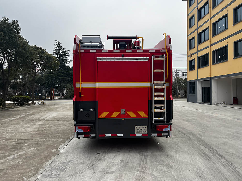 捷達(dá)消防牌SJD5320GXFPM150/MEA泡沫消防車(chē)公告圖片