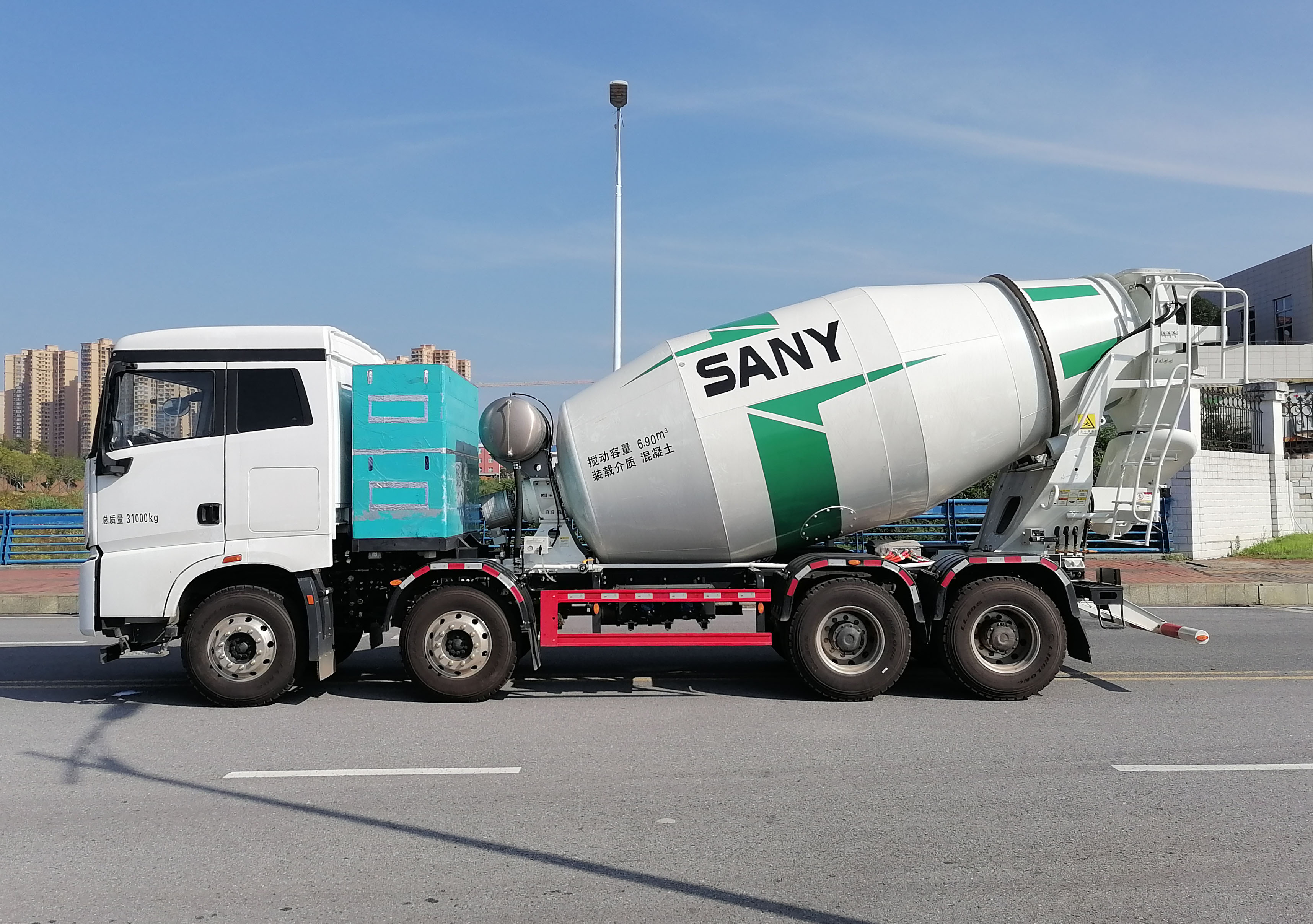 三一牌SYM5318GJB1BEV純電動(dòng)混凝土攪拌運(yùn)輸車公告圖片
