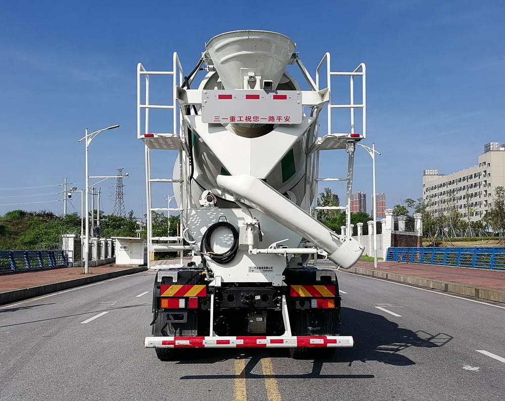 三一牌SYM5318GJB1BEV純電動(dòng)混凝土攪拌運(yùn)輸車公告圖片