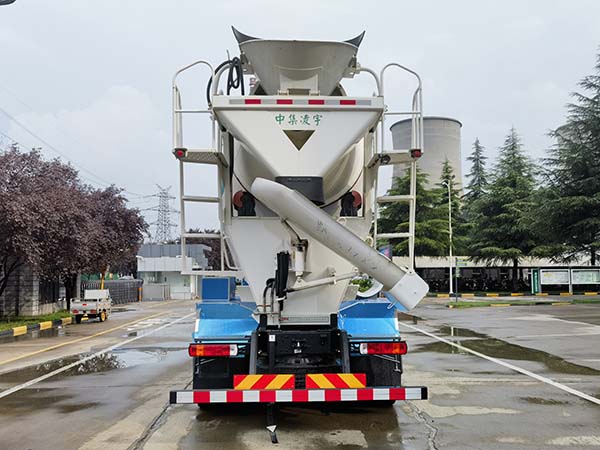 凌宇牌CLY5315GJB29BEV6純電動混凝土攪拌運(yùn)輸車公告圖片