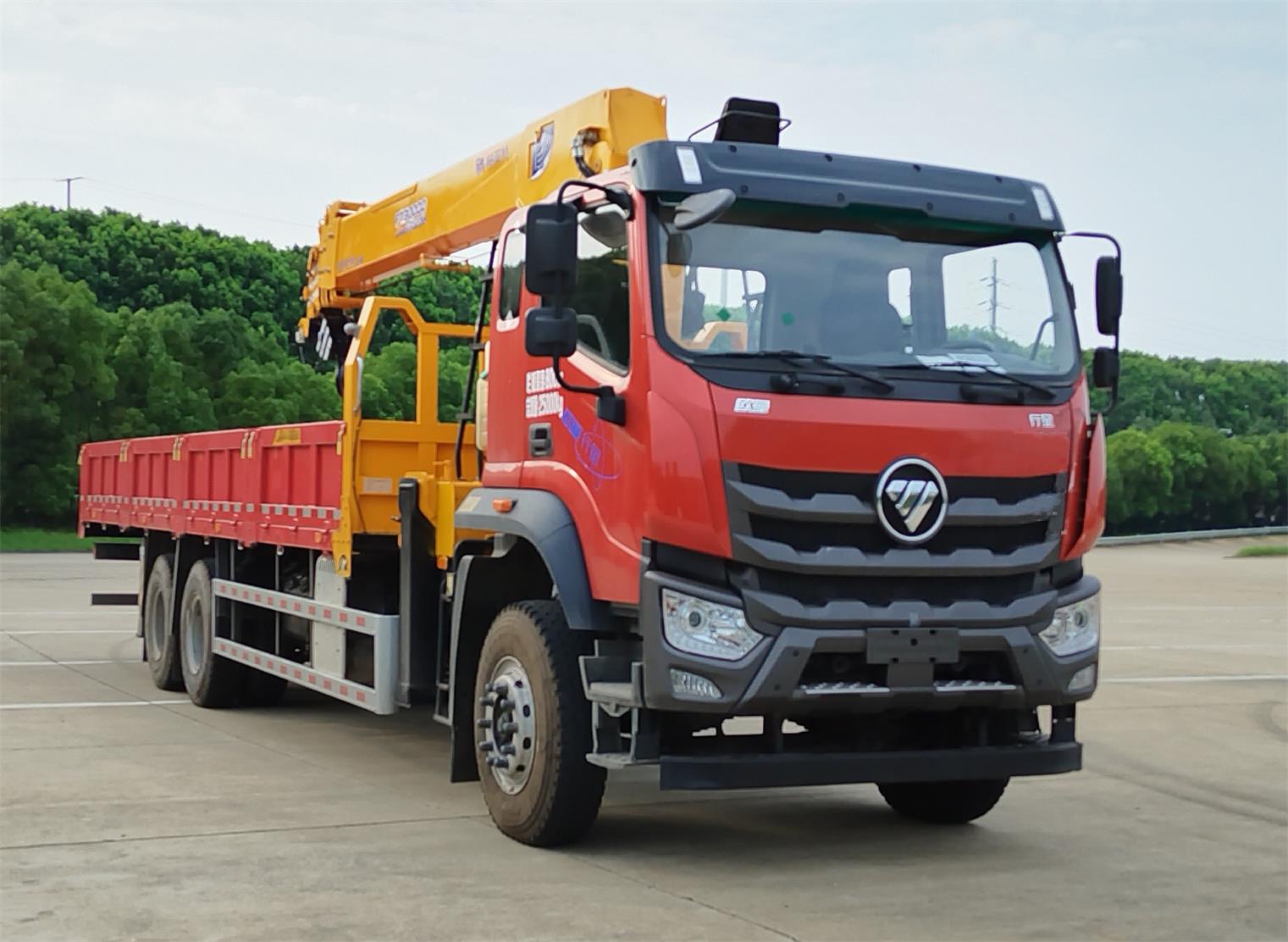 帕菲特牌PFT5259JSQD6A隨車起重運(yùn)輸車