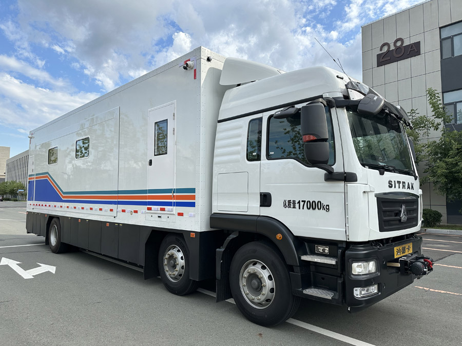 弗銳途牌JGF5170XYL醫(yī)療車