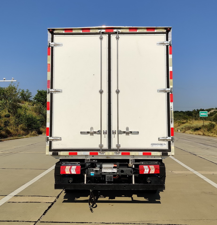 乘龍牌LZ5040XLCL2AZFCEV111燃料電池冷藏車公告圖片