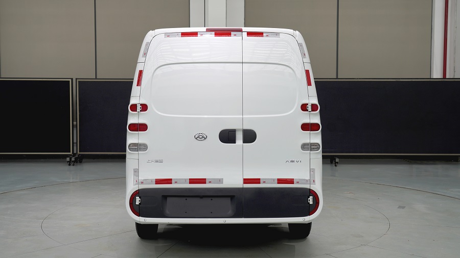 大通牌SH5041XXYU6BEV-J51純電動廂式運輸車公告圖片