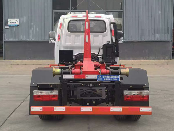 程力威牌CLW5041ZXXCDP車(chē)廂可卸式垃圾車(chē)公告圖片