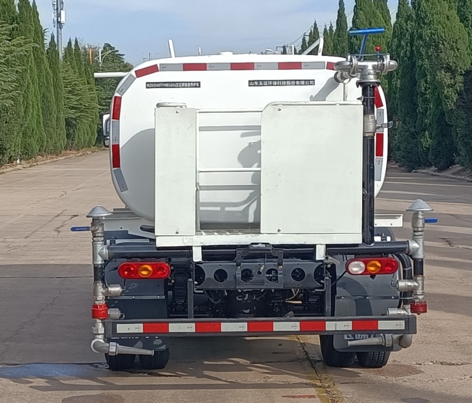 五征牌WZK5040TYHW16K6路面養(yǎng)護車公告圖片