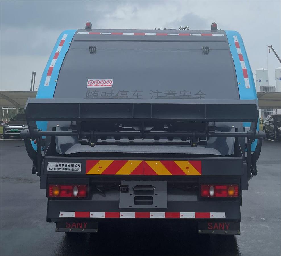 三一牌SYR5180ZYSDFABEV純電動壓縮式垃圾車公告圖片