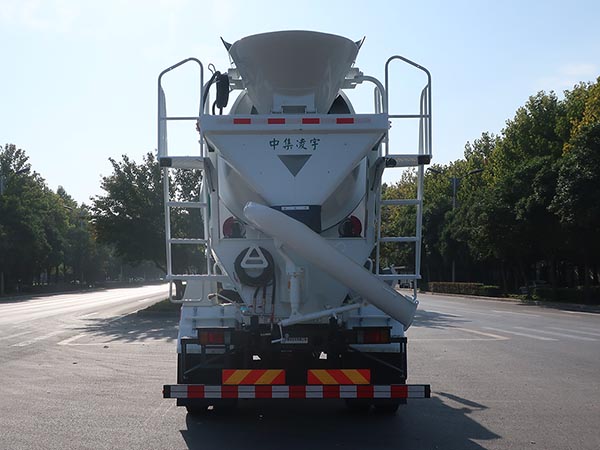 凌宇牌CLY5181GJB混凝土攪拌運輸車公告圖片