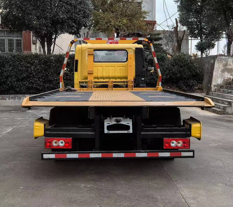 布隆牌LLL5041TQZB6清障車公告圖片