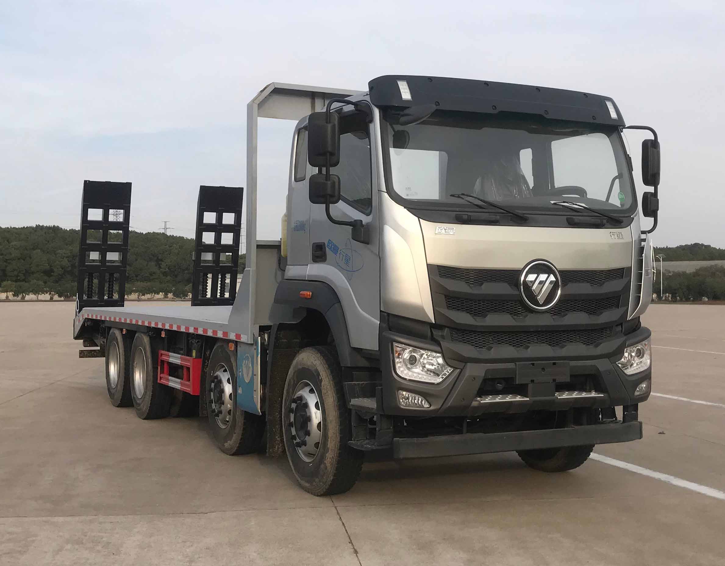 歐曼牌BJ5311TPBY6GRS-02平板運(yùn)輸車