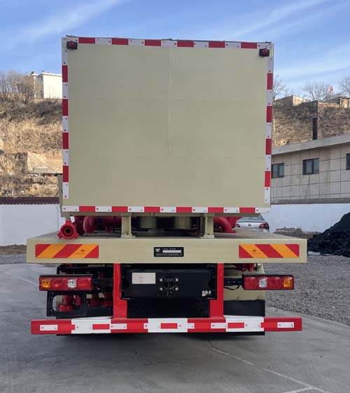 忠華通運牌TYJ5313TYL壓裂車公告圖片