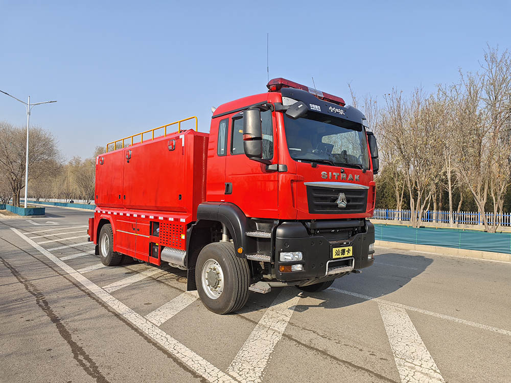 中卓時(shí)代牌ZXF5180TXFBP60/YXZ泵浦消防車