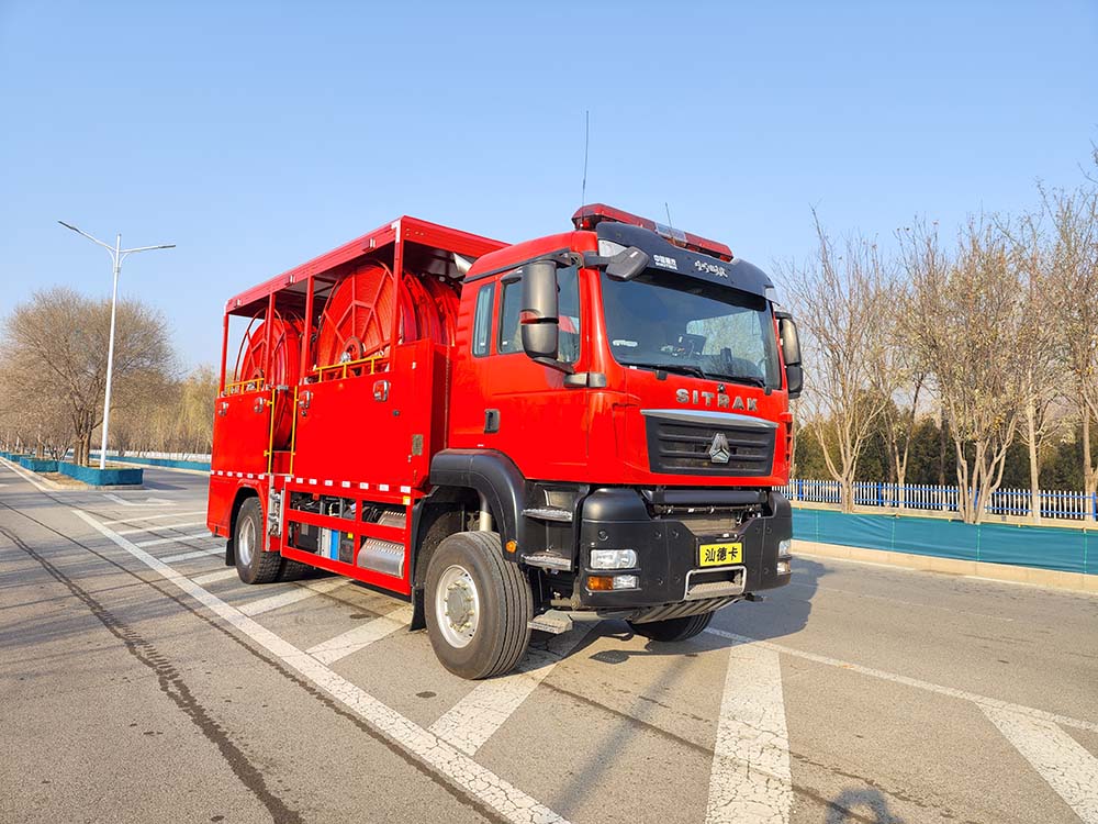 中卓時(shí)代牌ZXF5190TXFDF30/ST6水帶敷設(shè)消防車(chē)