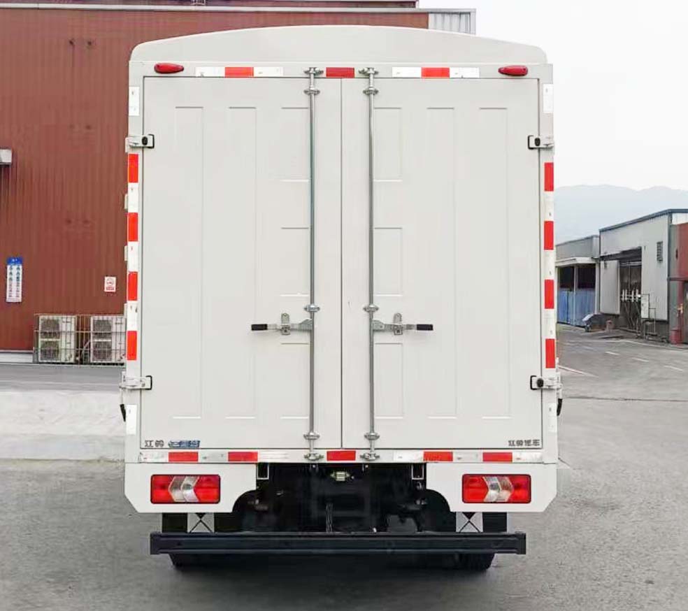 江鈴牌JX5044CCYTGD2BEV純電動倉柵式運輸車公告圖片