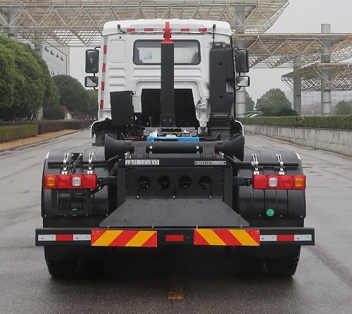 中聯(lián)牌ZBH5251ZXXSXY6車廂可卸式垃圾車公告圖片