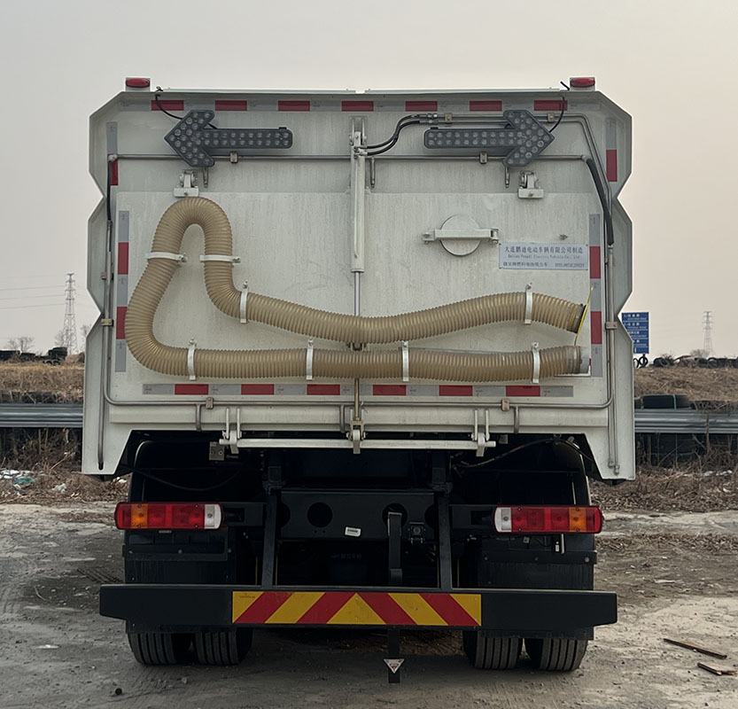 驍呈牌DPD5180TXCJFFCEV燃料電池吸塵車公告圖片