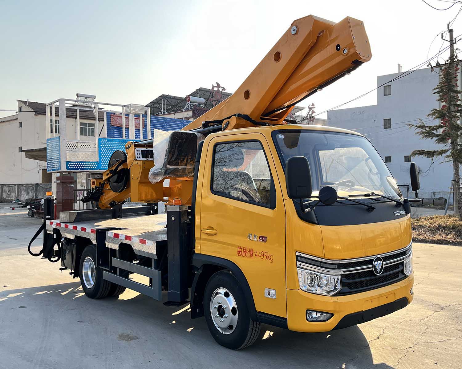 舜德牌SDS5040XJXBJ6抽油機(jī)檢修車