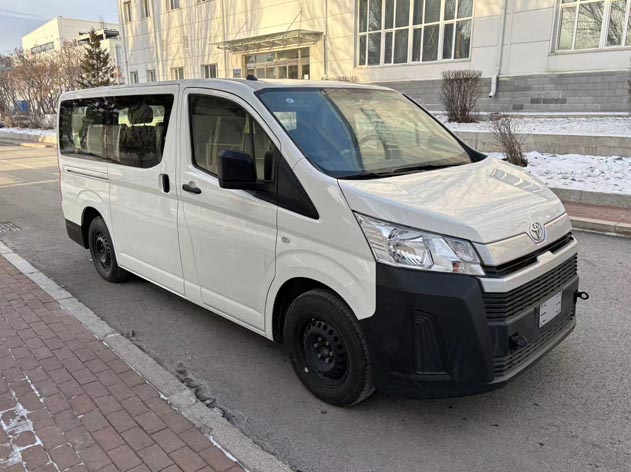 赫菲特牌ZWW5040XSW01商務(wù)車