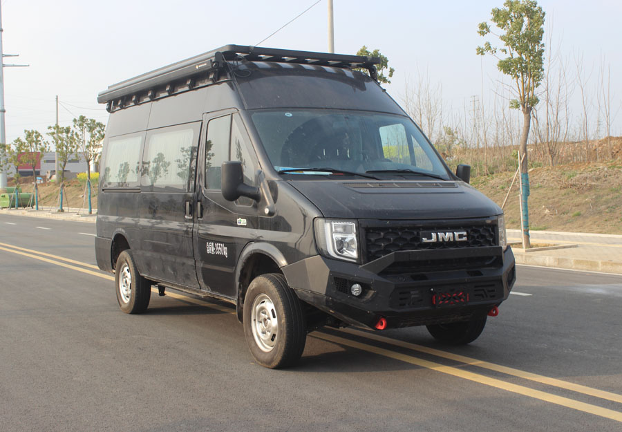 力海通牌HLH5041TSYJX6宿營車