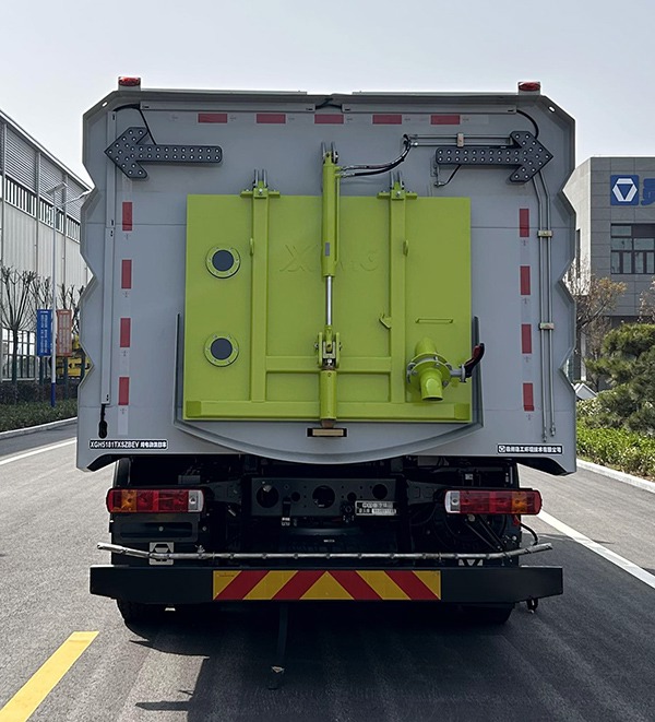 徐工牌XGH5181TXSZBEV純電動洗掃車公告圖片