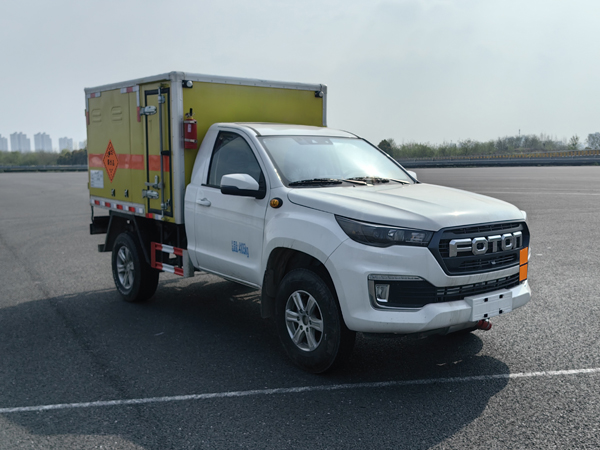 楚勝牌CSC5047XQYB6爆破器材運(yùn)輸車(chē)