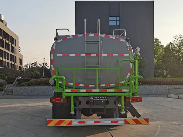 博利牌BLT5252TSDD6防役消毒灑水車公告圖片