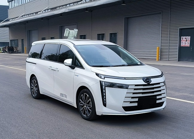 宇通牌ZK5038XKCCHEV插電式混合動力勘察車