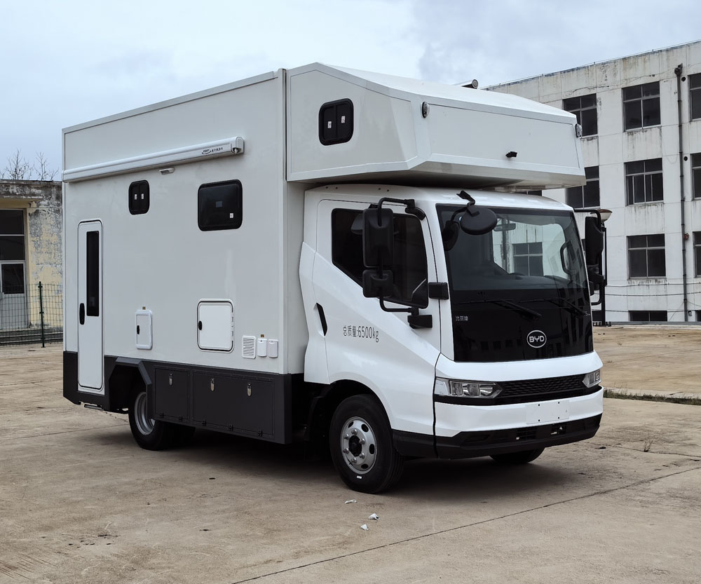 WSJ5060XLJBYDHEV插電式增程混合動力旅居車