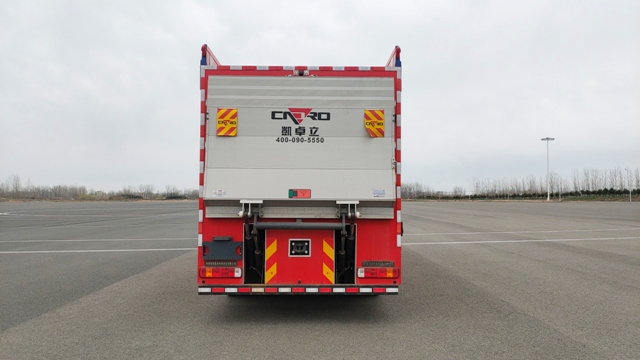 潤(rùn)泰牌RT5150TXFZM128/H6照明消防車(chē)公告圖片