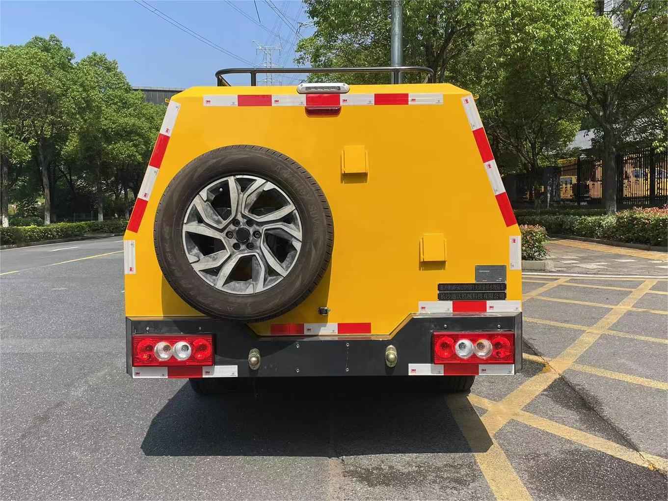 笛沃牌DWP5032TPSDF1大流量排水搶險(xiǎn)車公告圖片