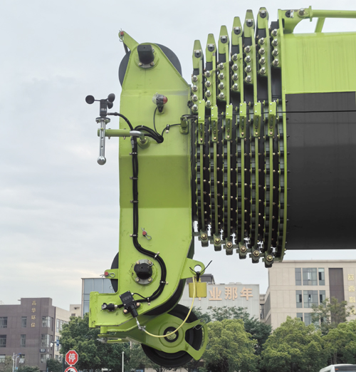 中聯(lián)牌ZLJ5550JQZ130VS汽車起重機(jī)公告圖片