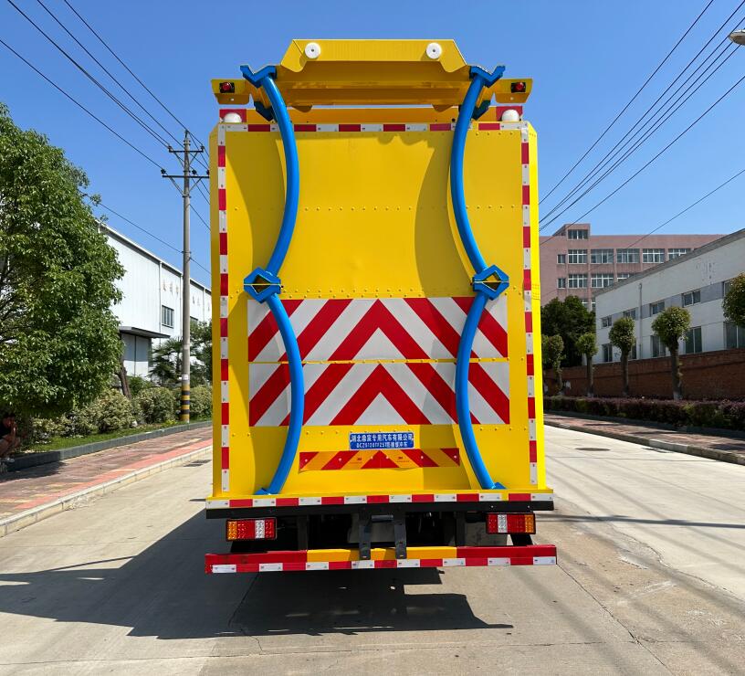 鼎宸騰興牌DCZ5120TFZST防撞緩沖車公告圖片