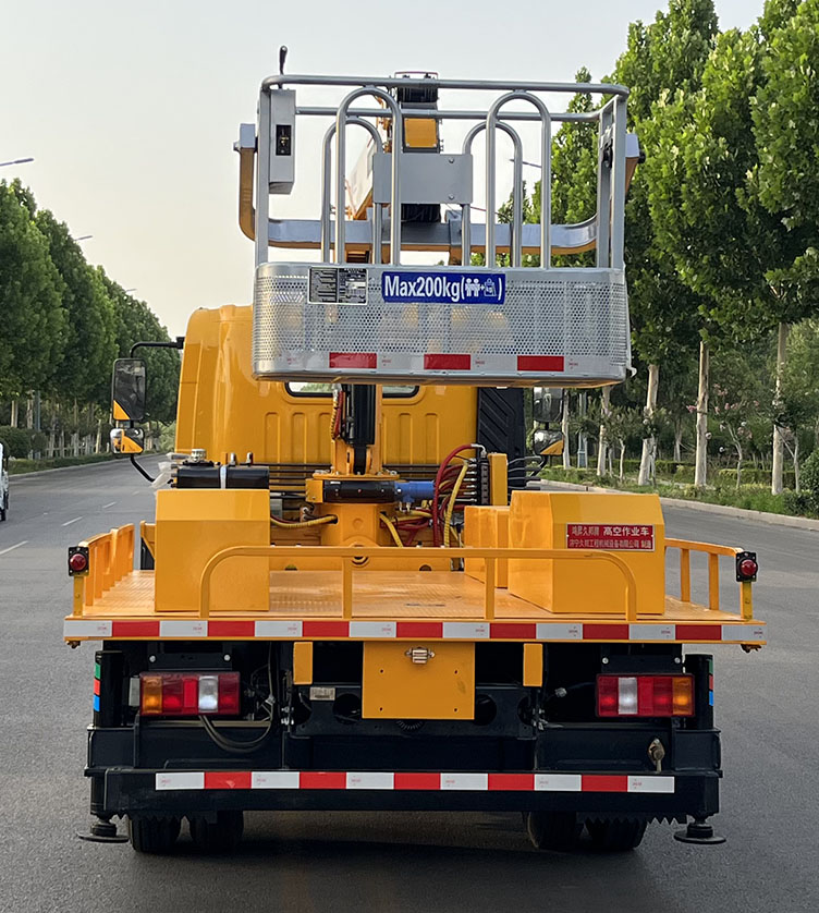 鴻昇久邦牌JBP5040JGKZZ6高空作業(yè)車公告圖片