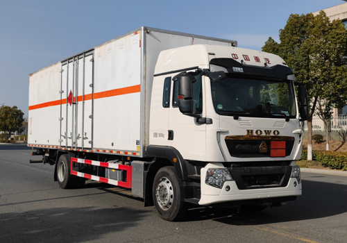 專力牌ZLC5180XRQZ6易燃氣體廂式運輸車