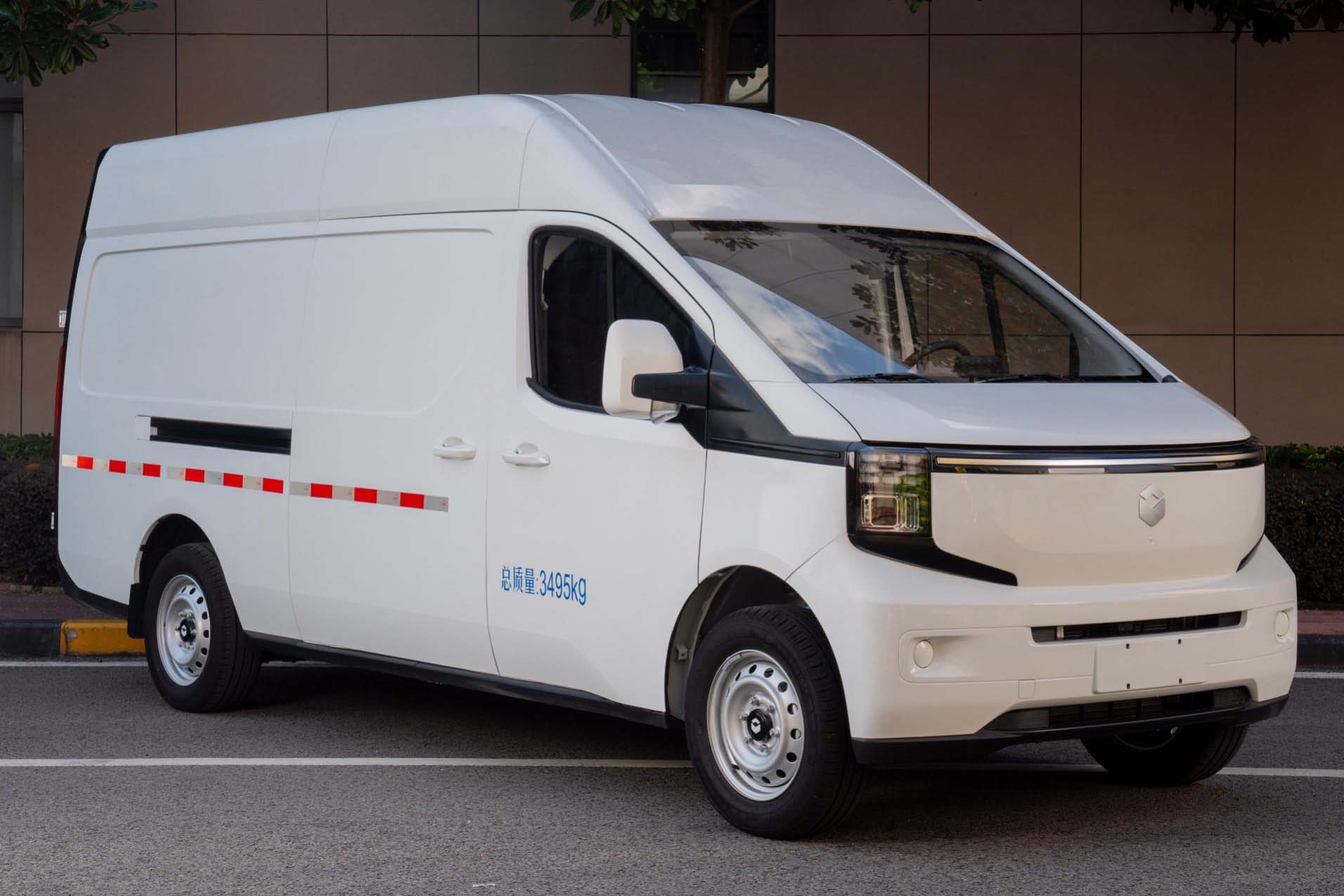 長(zhǎng)安牌SC5031XXYABJBEV純電動(dòng)廂式運(yùn)輸車