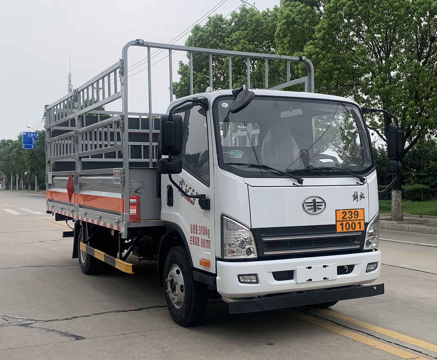 日途牌HTY5091TQPCA6氣瓶運輸車