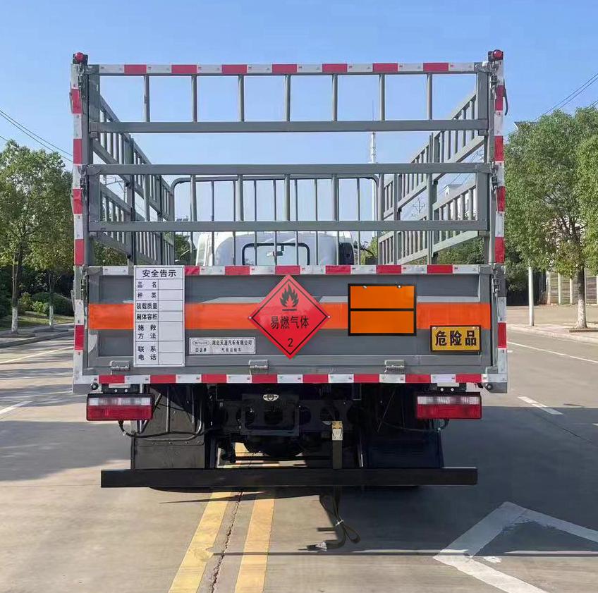 日途牌HTY5091TQPCA6氣瓶運(yùn)輸車公告圖片