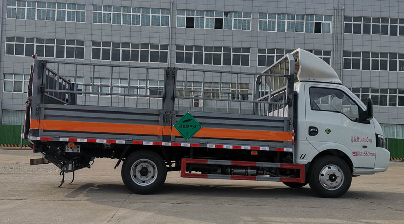 大力牌DLQ5047TQPEQ6氣瓶運(yùn)輸車(chē)公告圖片