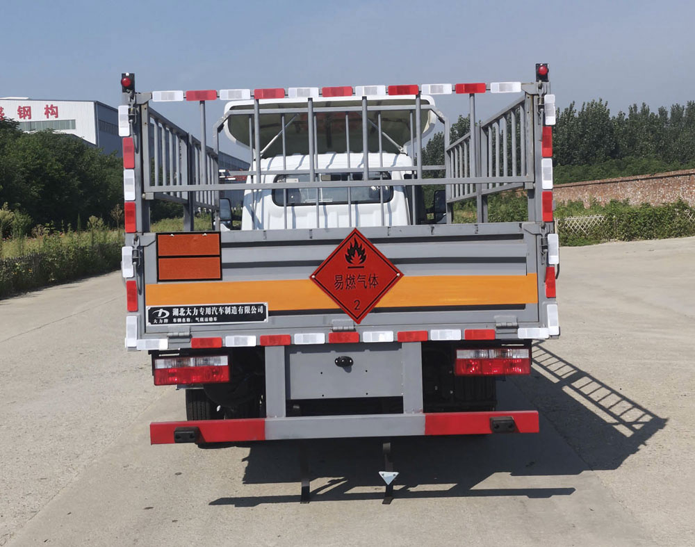 大力牌DLQ5047TQPEQ6氣瓶運(yùn)輸車(chē)公告圖片