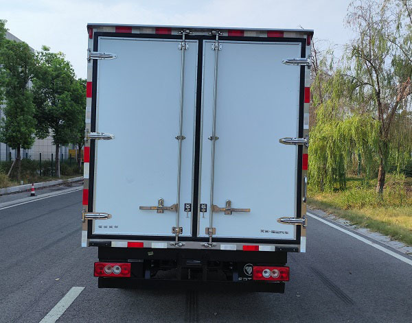 福田牌BJ5044XLCEVAB1純電動冷藏車公告圖片